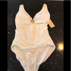 Swimming suit